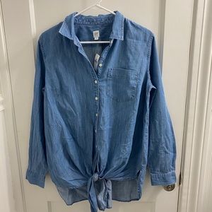 Gap maternity tie front shirt